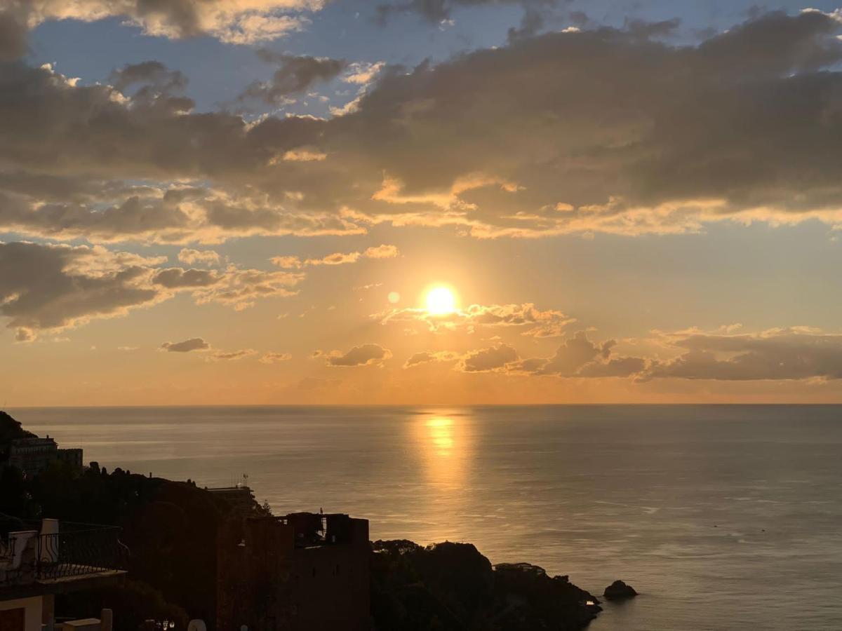 Taormina Center Private Apartments By Fragranza Di Sicilia Exterior photo