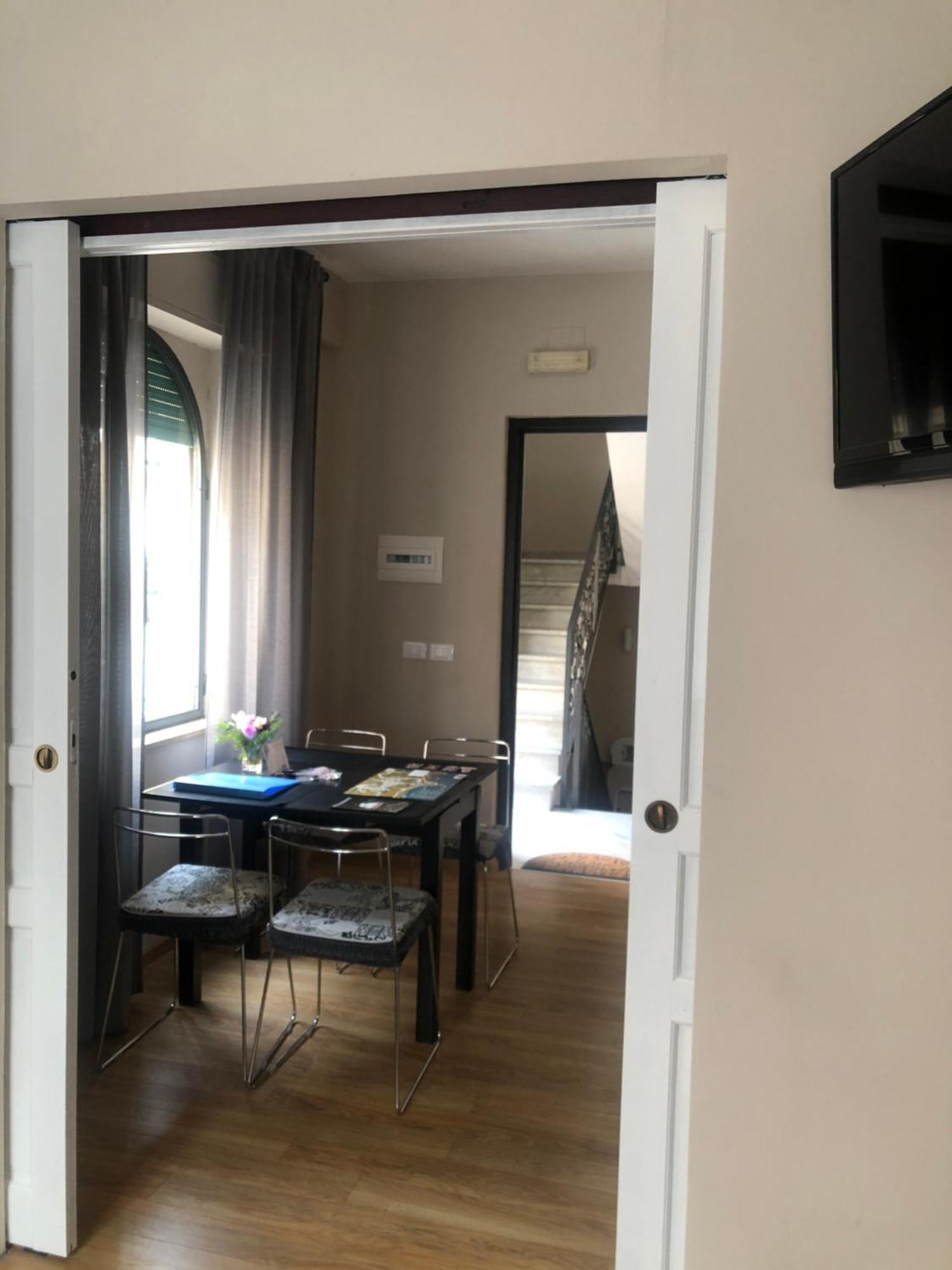 Taormina Center Private Apartments By Fragranza Di Sicilia Exterior photo
