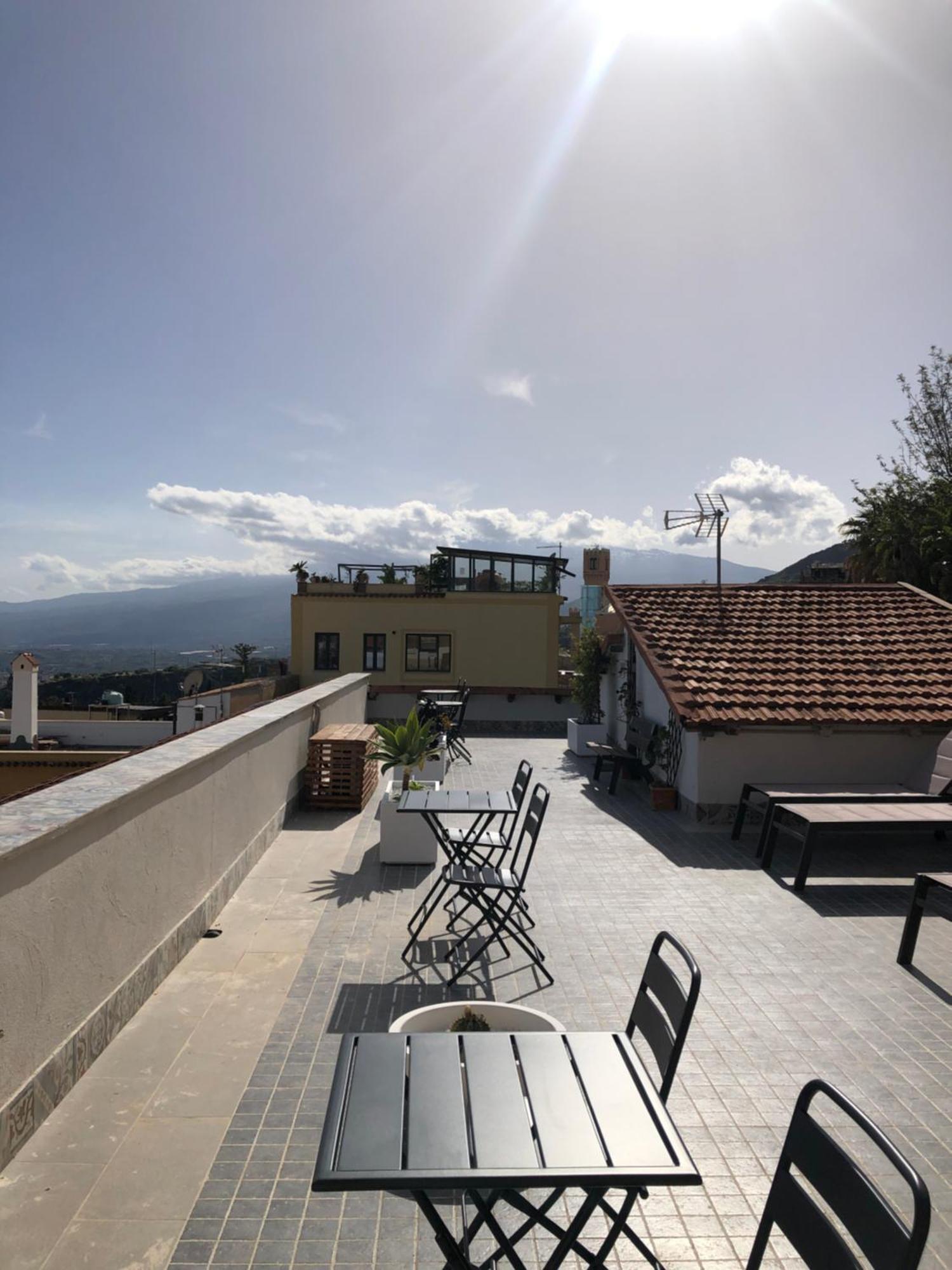 Taormina Center Private Apartments By Fragranza Di Sicilia Exterior photo