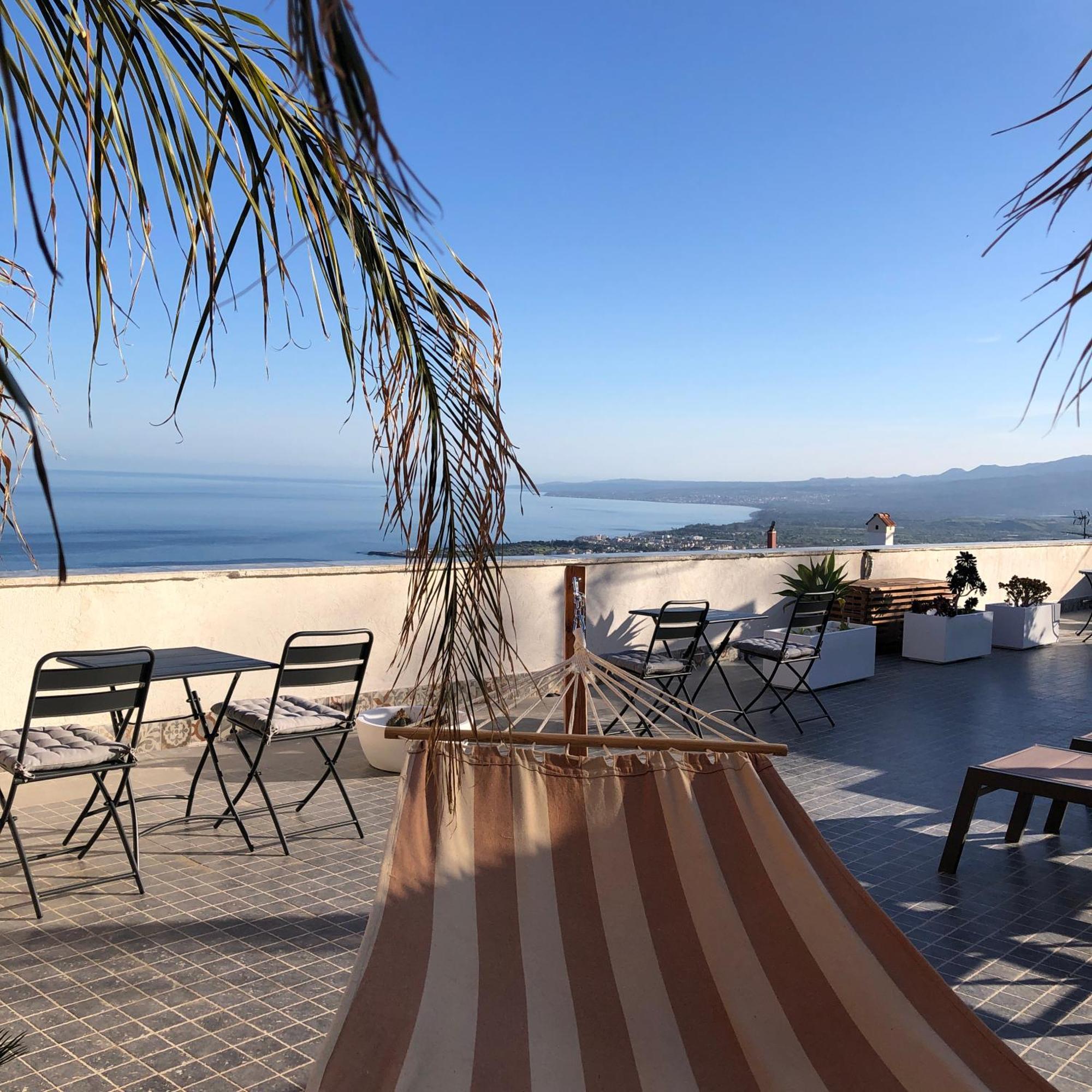 Taormina Center Private Apartments By Fragranza Di Sicilia Exterior photo