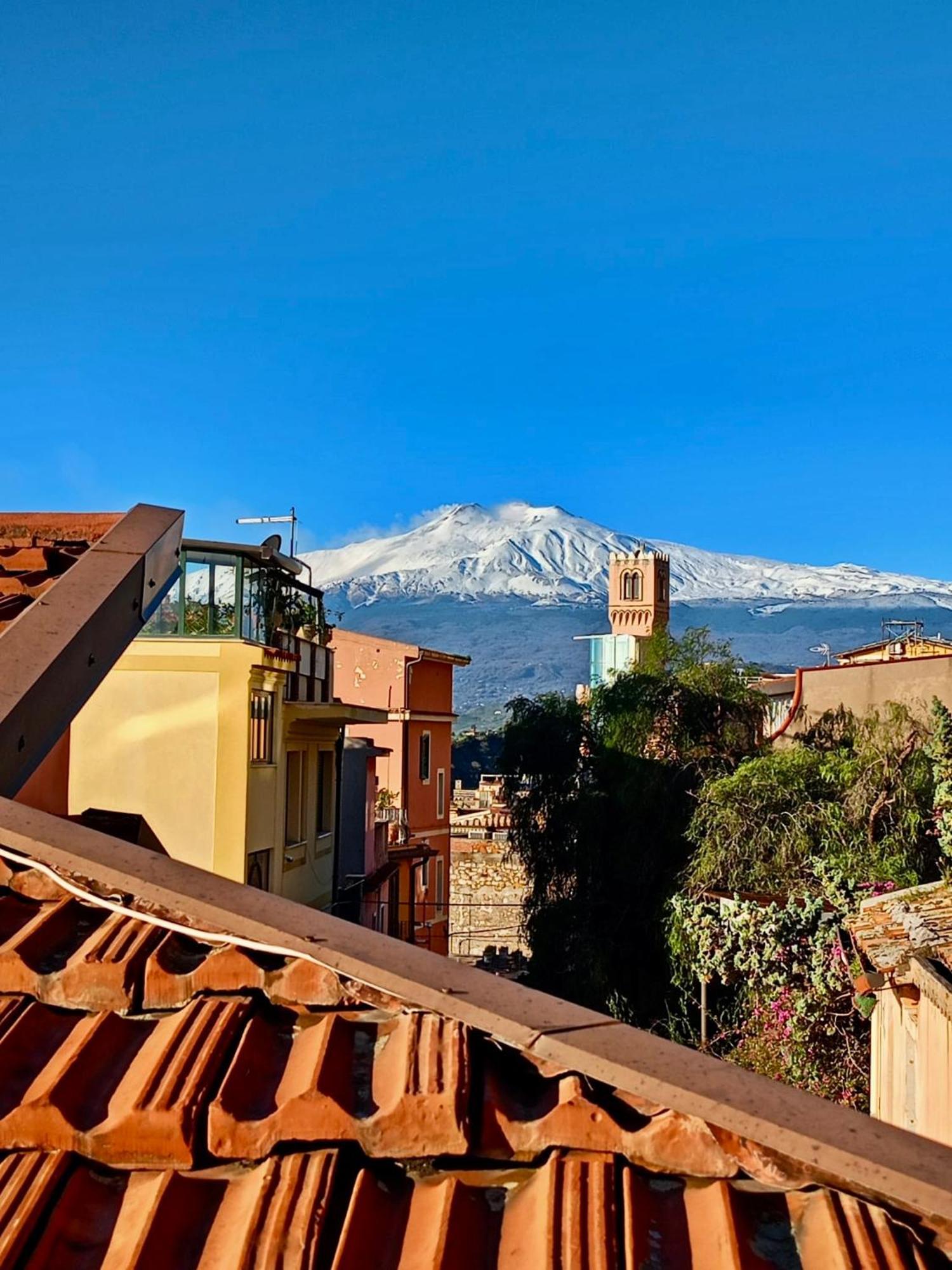Taormina Center Private Apartments By Fragranza Di Sicilia Exterior photo
